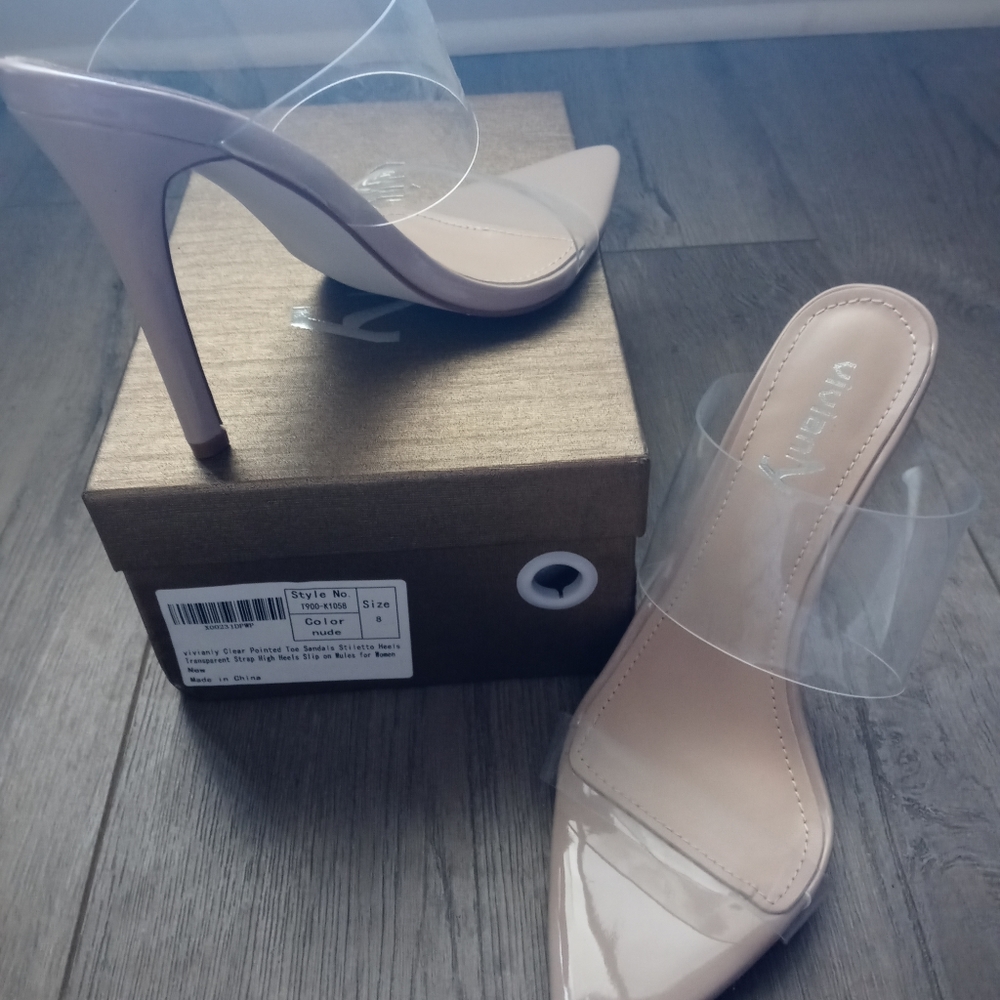 Heels vanity